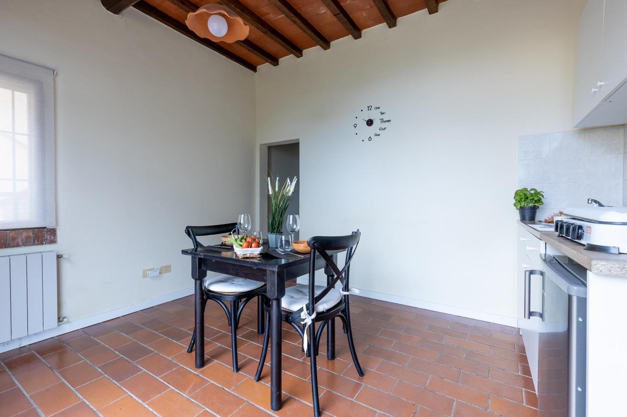 Residence Montevecchio Монтополи-ин-Валь-д'Арно Экстерьер фото