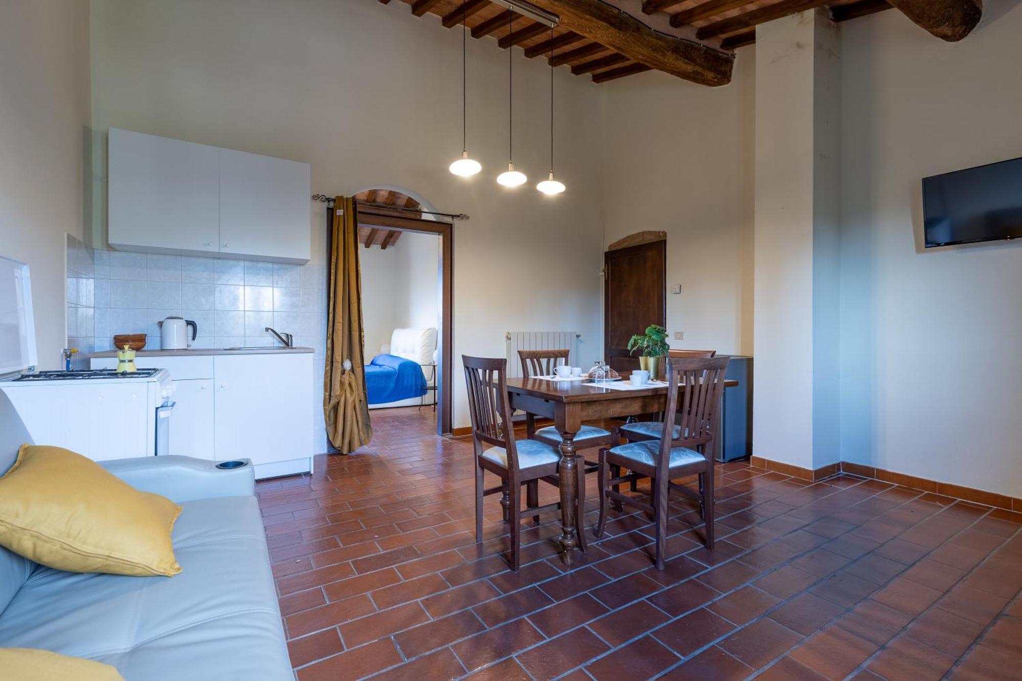 Residence Montevecchio Монтополи-ин-Валь-д'Арно Экстерьер фото